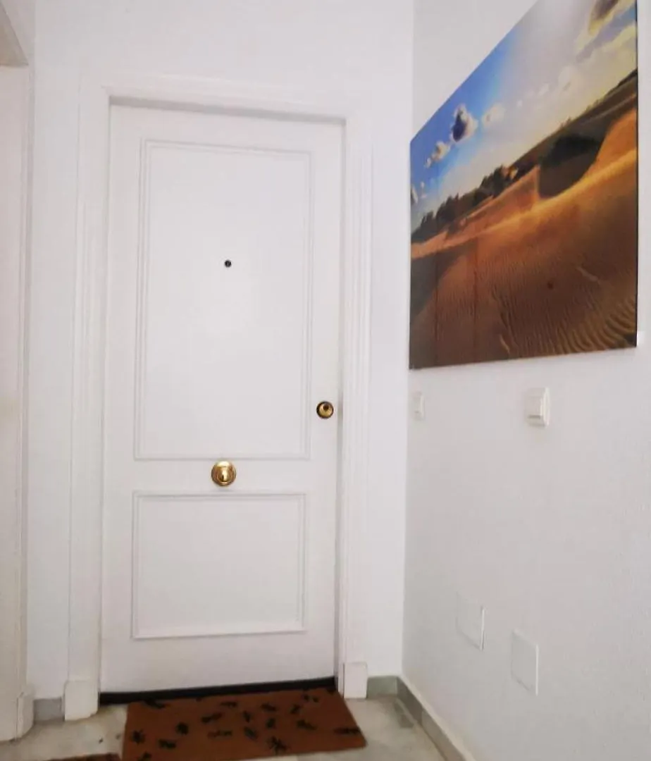 Tarifa Central Duplex With Private Parking And Patio